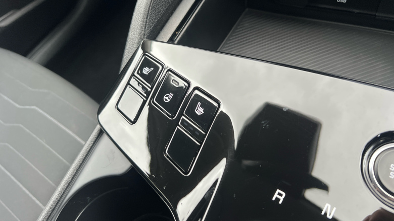 Kia Sportage 1.6T GDi 207 HEV 3 5dr Auto Hybrid Estate